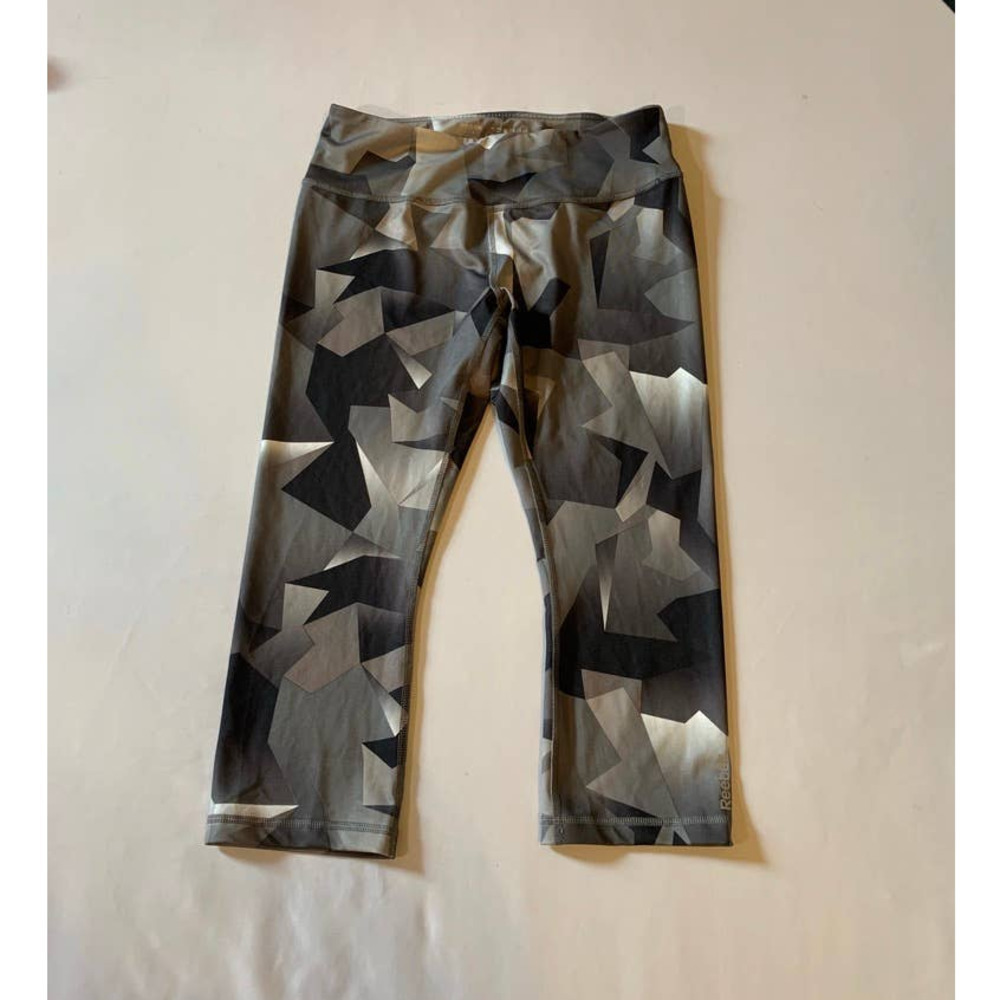 Reebok Black Gray Abstract Cropped Leggings M
